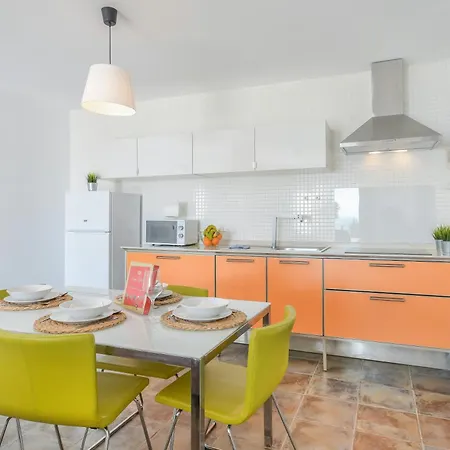 Prázdninový dům Casa Amanecer 1 *